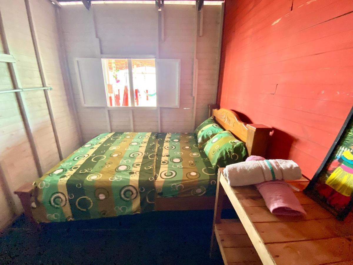 Hostal Paraiso Isla Mucura Buitenkant foto