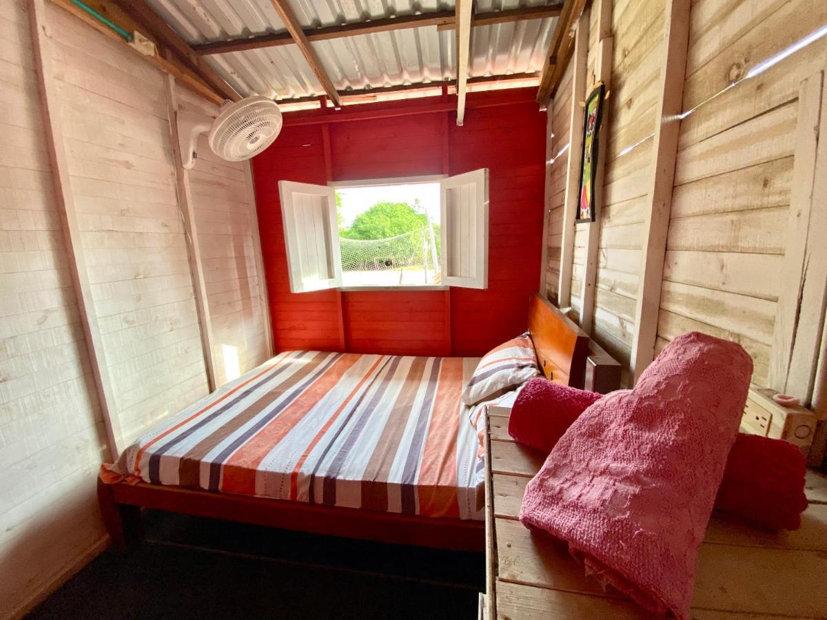 Hostal Paraiso Isla Mucura Buitenkant foto