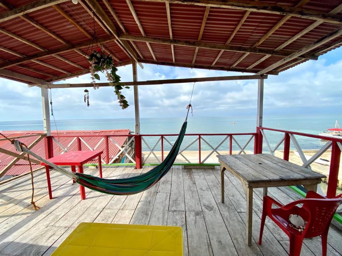 Hostal Paraiso Isla Mucura Buitenkant foto